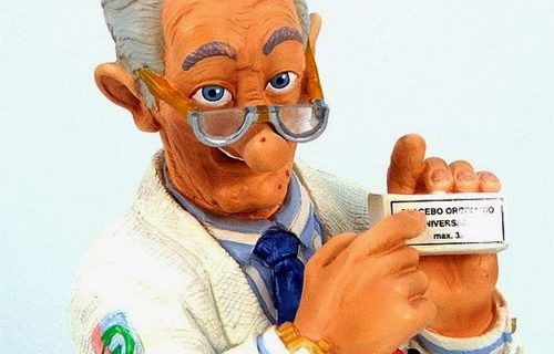 LOS FARMACÉUTICOS NO SON MÁQUINAS EXPENDEDORAS