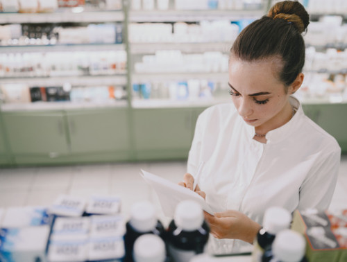 FARMACÉUTICO/A PARA TURNO DE NOCHES DOS SEMANAS AL MES - ZONA PLAZA DEL PI (BARCELONA)