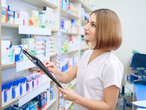 FARMACÉUTICO/A CON EXPERIENCIA TURNO INTENSIVO Y SALARIO CON EXTRA DE 200€ NETOS/MES + INCENTIVOS - VILLALBA (MADRID)